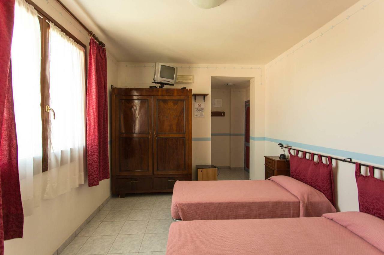 Hotel Articiocco à Cavanella Po Extérieur photo